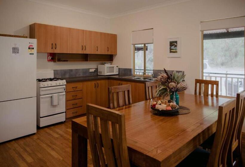 침실 4개 주택, Yallingup Forest Resort