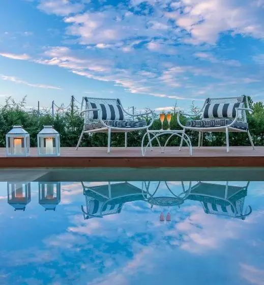 Sviitti 2 Makuuhuonetta, Avaton Luxury Beach Resort Relais & Chateaux