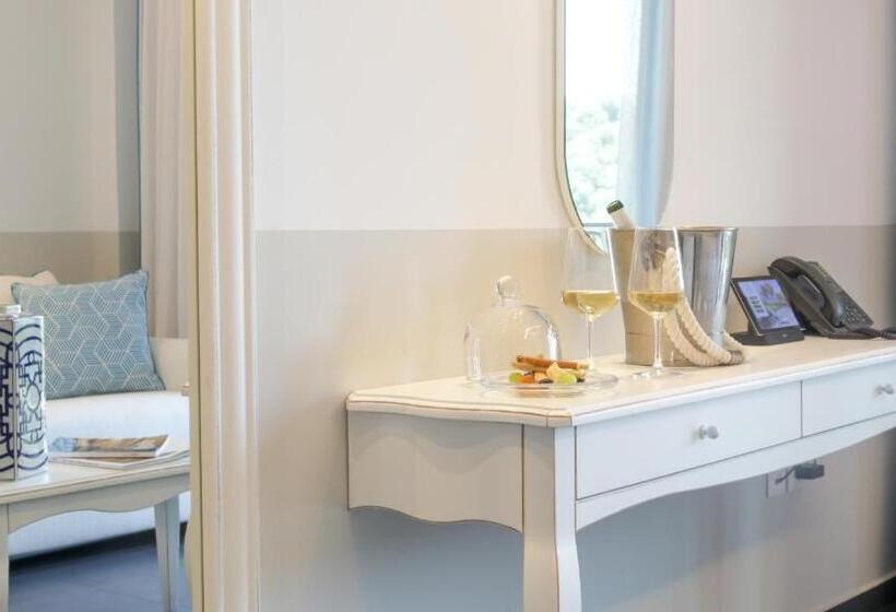 סוויטה נוף לים, Avaton Luxury Beach Resort   Relais & Chateaux