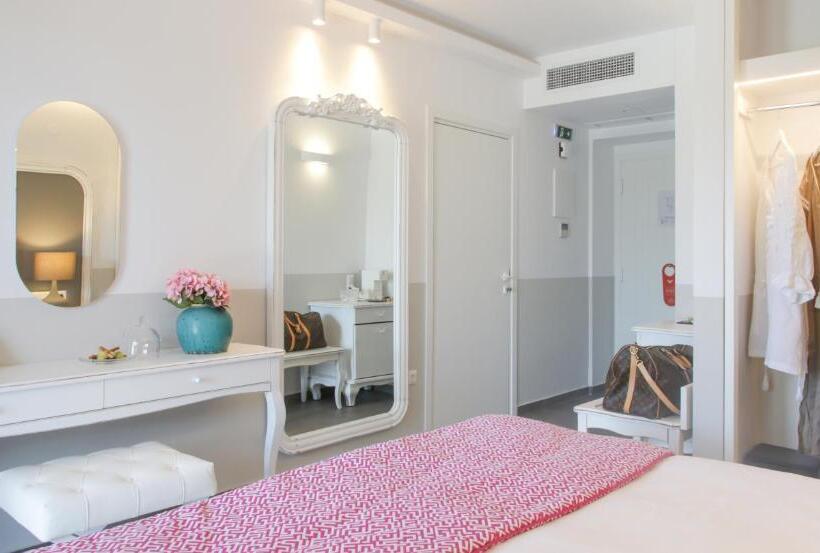 غرفة ديلوكس, Avaton Luxury Beach Resort   Relais & Chateaux