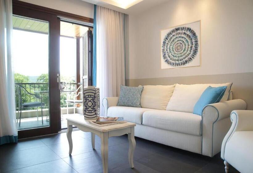 جناح مطلّ علي البحر, Avaton Luxury Beach Resort   Relais & Chateaux