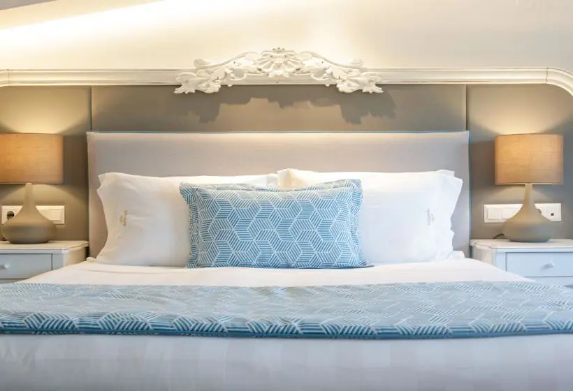 2 Bedrooms Suite Sea View, Avaton Luxury Beach Resort   Relais & Chateaux