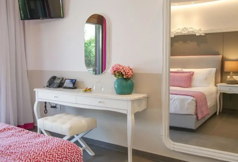 デラックスルーム, Avaton Luxury Beach Resort   Relais & Chateaux