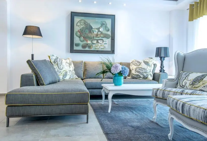 プール付き２人用あアパート, Avaton Luxury Beach Resort   Relais & Chateaux
