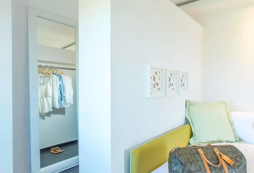 プール付き２人用あアパート, Avaton Luxury Beach Resort   Relais & Chateaux