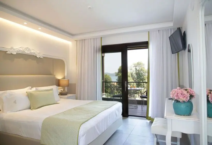 オーシャンビュースイート, Avaton Luxury Beach Resort   Relais & Chateaux