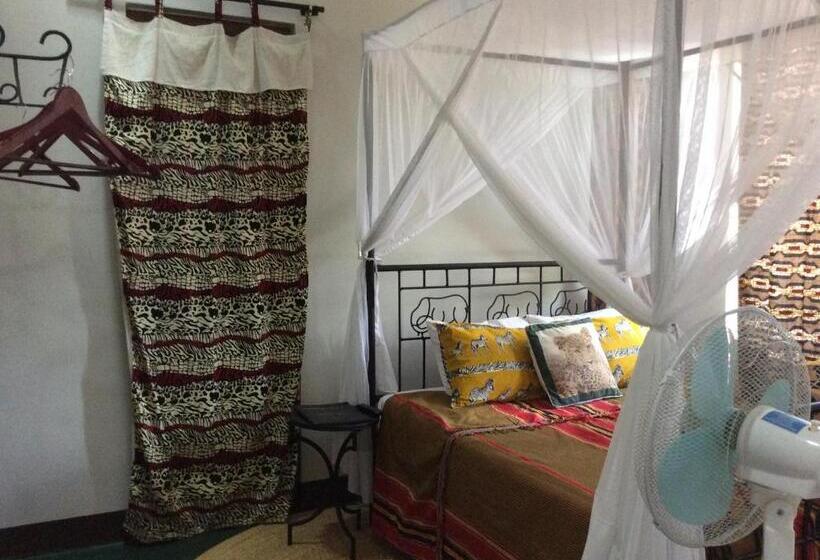 Номер Стандарт Индивидуальный, Korona House