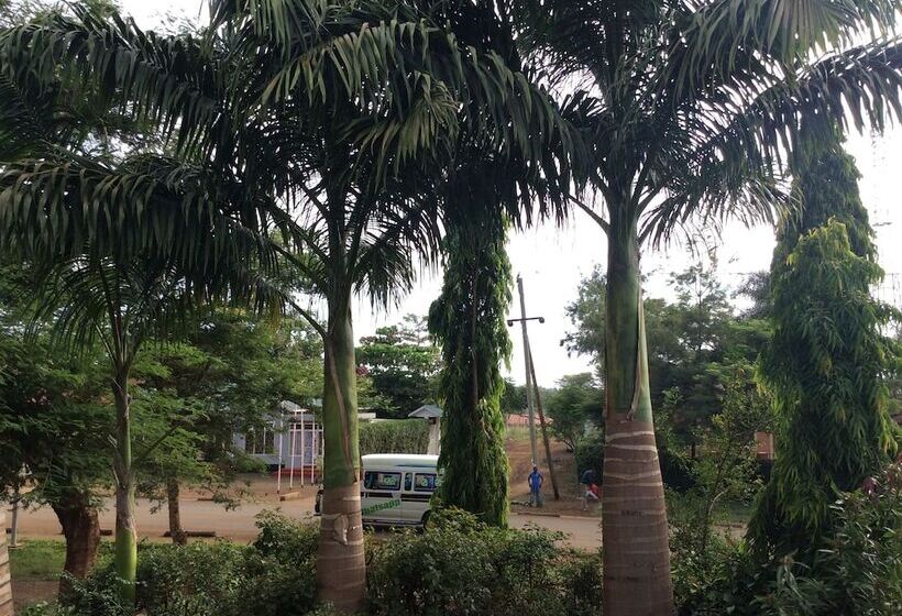 Номер Стандарт Трехместный, Korona House