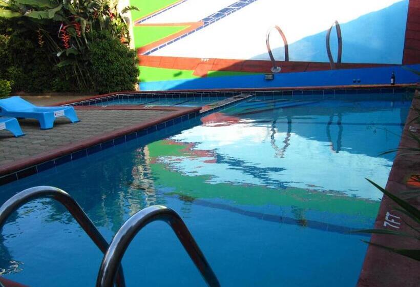 Номер Стандарт Трехместный, Korona House