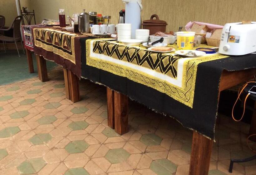 Номер Стандарт, Korona House