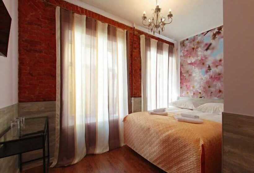 اتاق استاندارد, Amore