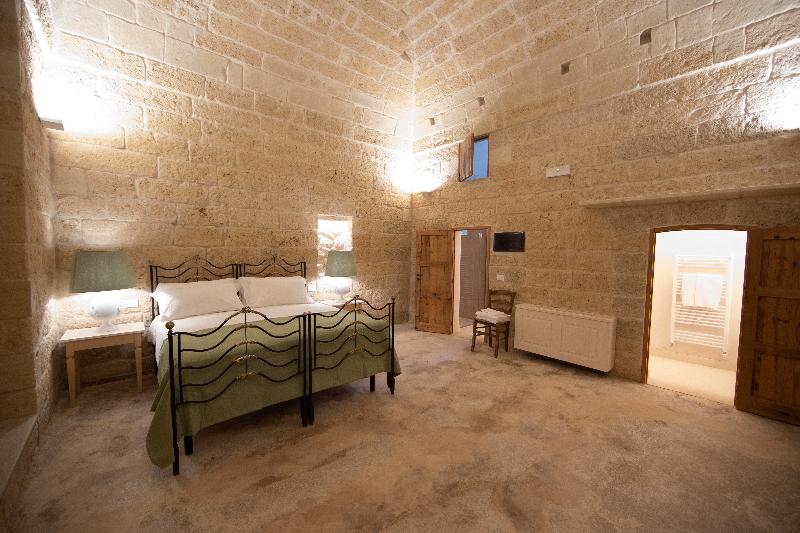 سوییت با چشم‌انداز دریا, Bracera