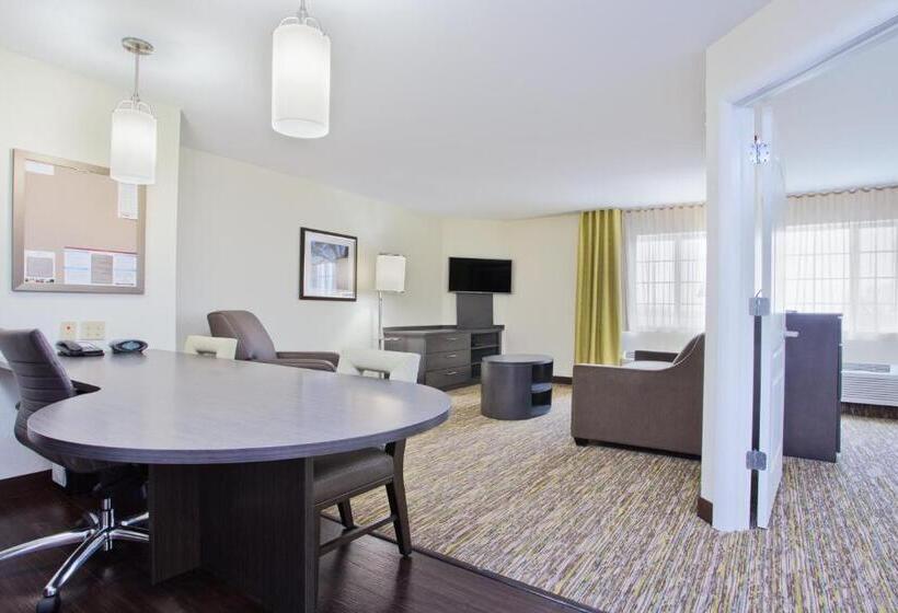 جناح سرير كينج, Candlewood Suites Fort Campbell   Oak Grove, An Ihg