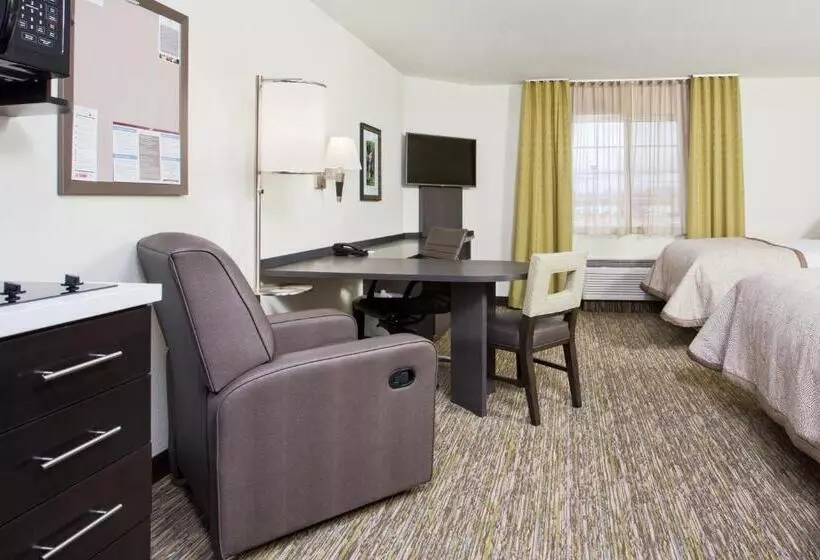 スタンダードスタジオ, Candlewood Suites Fort Campbell   Oak Grove, An Ihg