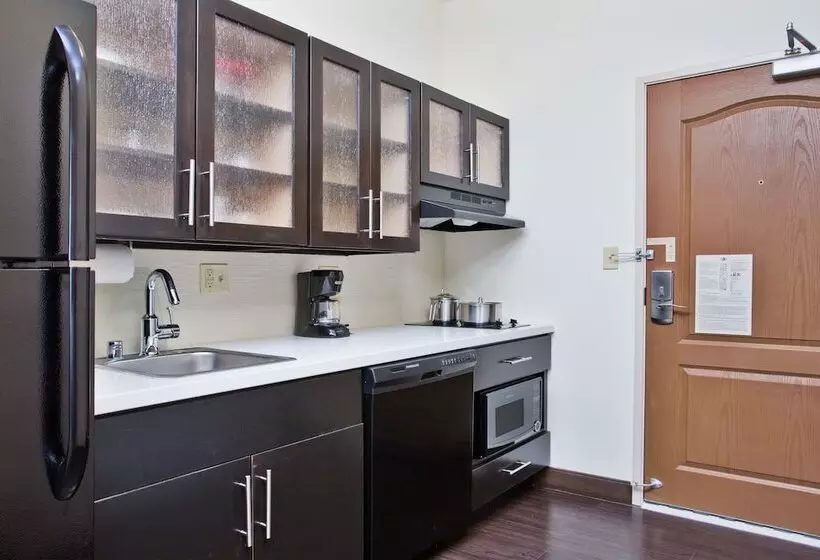 ダブルベッドのスタンダードスタジオ, Candlewood Suites Fort Campbell   Oak Grove, An Ihg