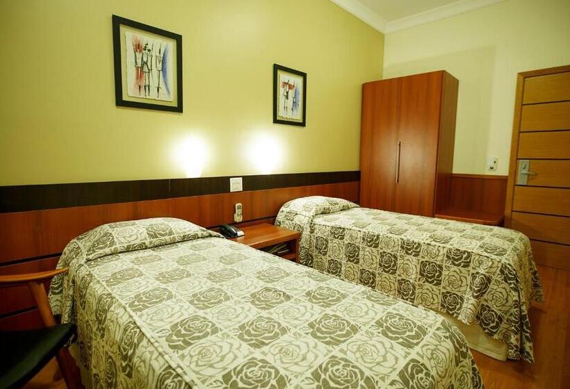 디럭스 룸, Eston Hotel   Localização Central Privilegiada  Pet Friendly