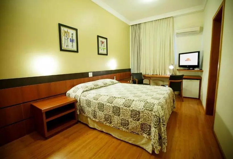 シングルデラックスルーム, Eston Hotel Localização Central Privilegiada Pet Friendly