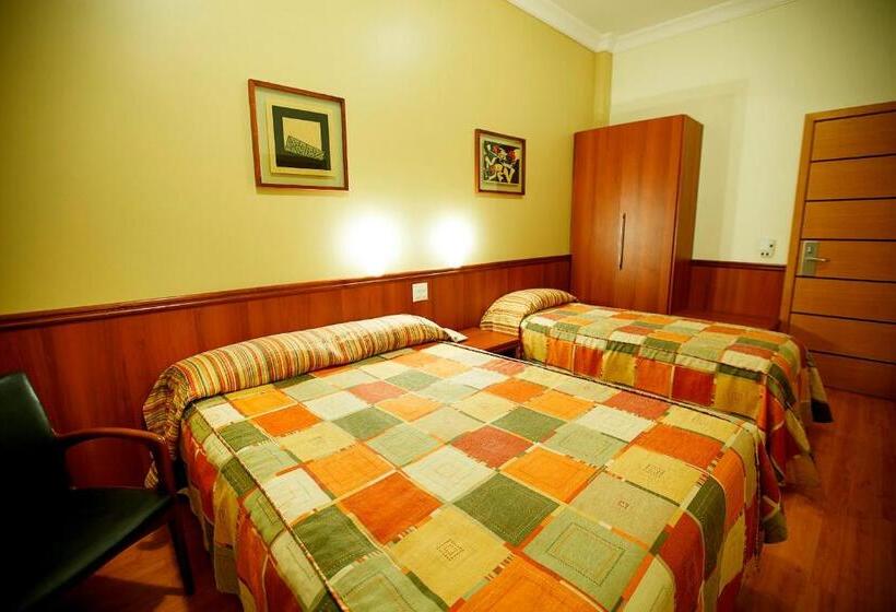 스탠다드 트리플 룸, Eston Hotel Localização Central Privilegiada Pet Friendly