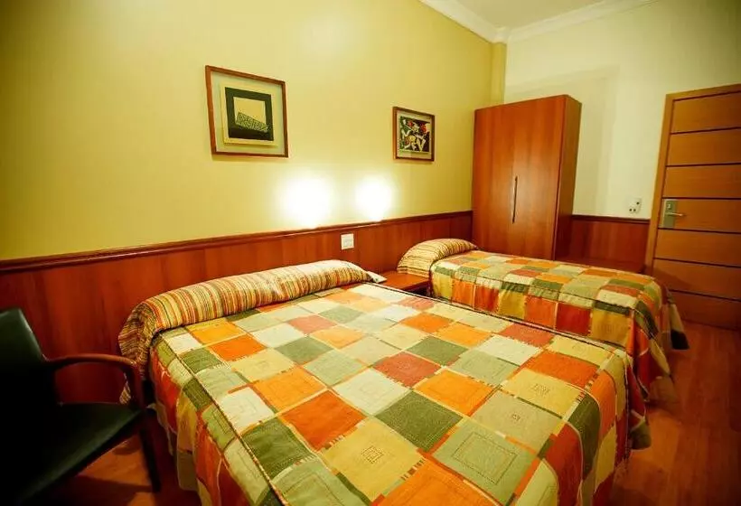 スタンダードトリプルルーム, Eston Hotel Localização Central Privilegiada Pet Friendly