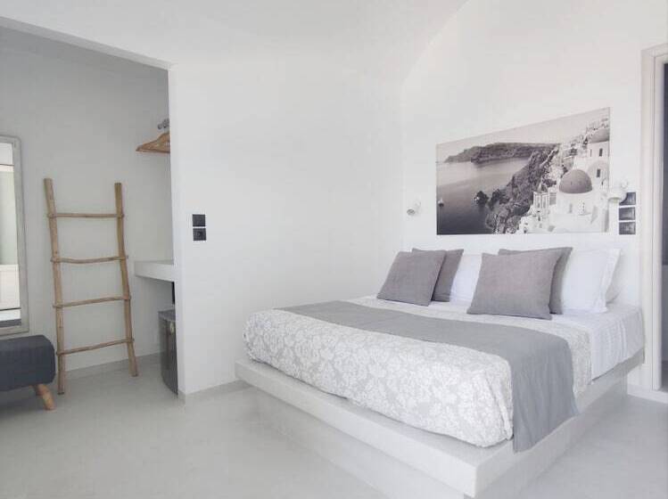 Family Suite, Fira Cave Suites