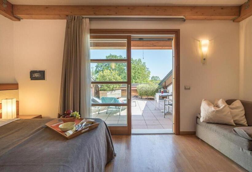 バルコニー付きスタンダードルーム, Green Village Eco Resort