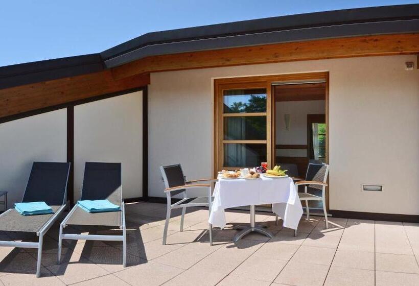 バルコニー付きスタンダードルーム, Green Village Eco Resort