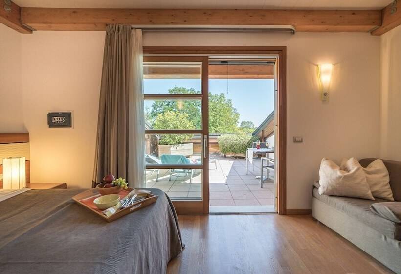 バルコニー付きスタンダードルーム, Green Village Eco Resort