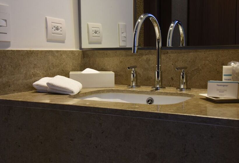 Номер Стандарт, Hampton By Hilton Bogota   Usaquen