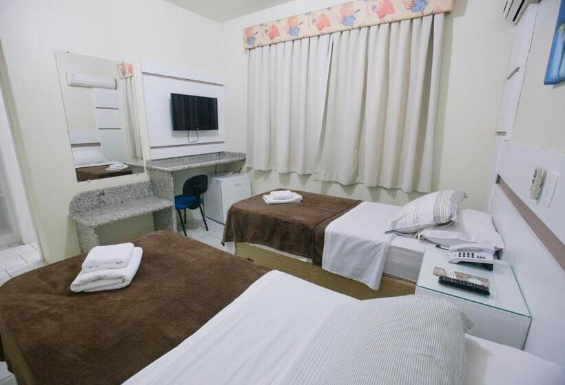 Номер Стандарт, Hotéis Pamplona