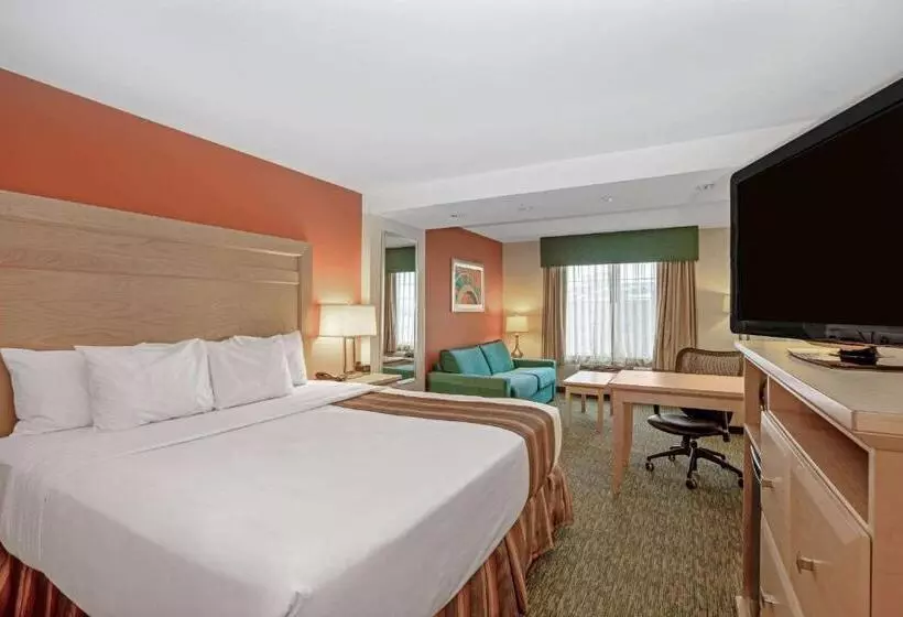 身障者適用スタンダードルーム, La Quinta By Wyndham Grand Forks
