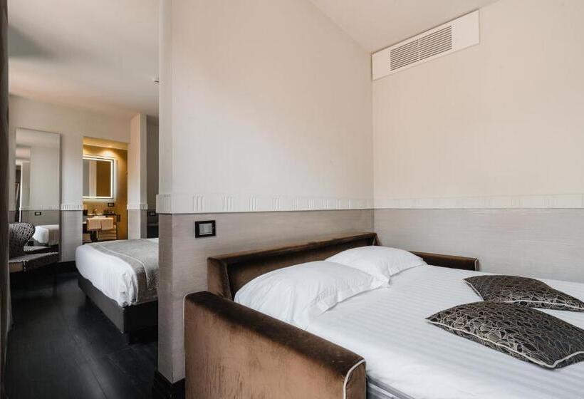 Suite with Terrace, Unica Suites Rome