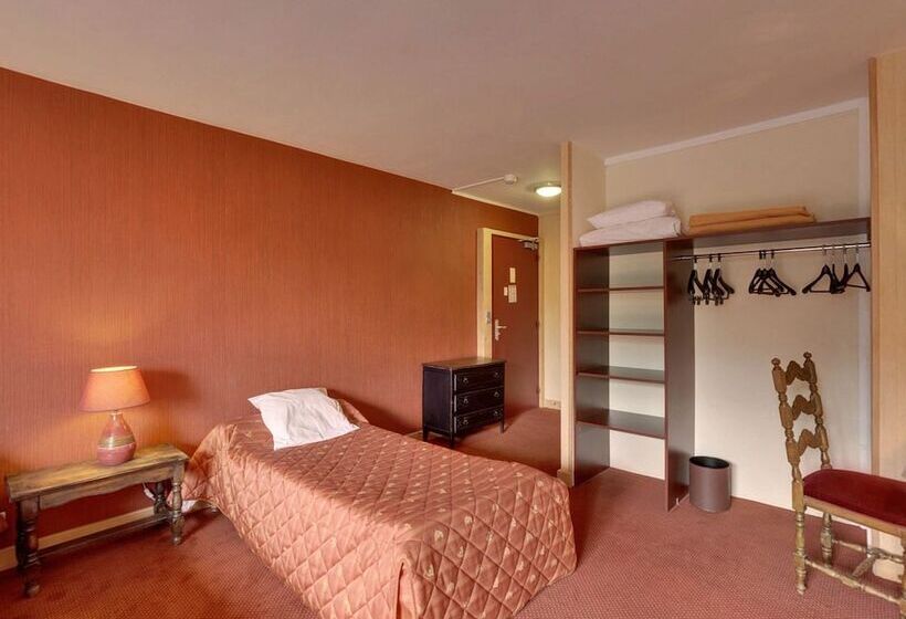 四人标准间, Moulin Des Truites Bleues