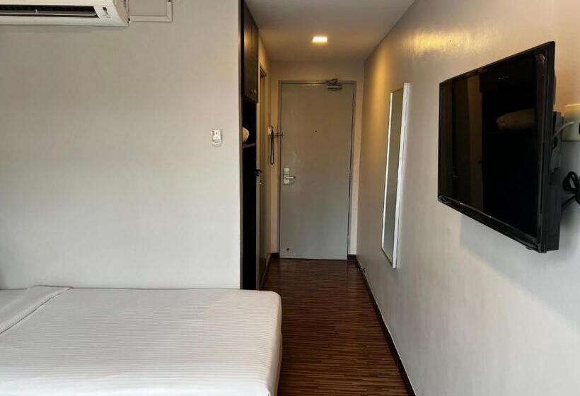 חדר סטנדרט, Signature