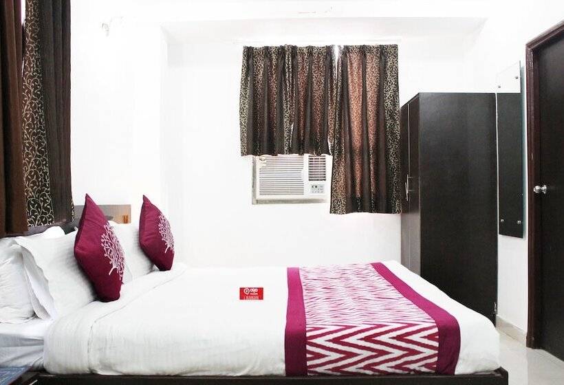 Camera Standard, Taj Galaxy