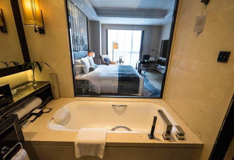 Номер Executive, Wanda Realm Jining