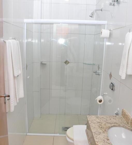 Cameră Triplă Deluxe, Lotus Hotel   à 6 Km Do Santuário De Aparecida Sp