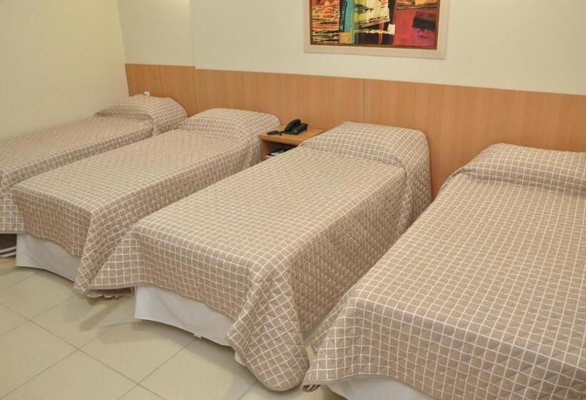 Cameră Cvadruplă Standard, Lotus Hotel   à 6 Km Do Santuário De Aparecida Sp