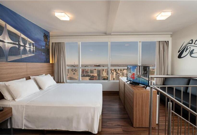 メゾネットスイート, S4 Hotel águas Claras