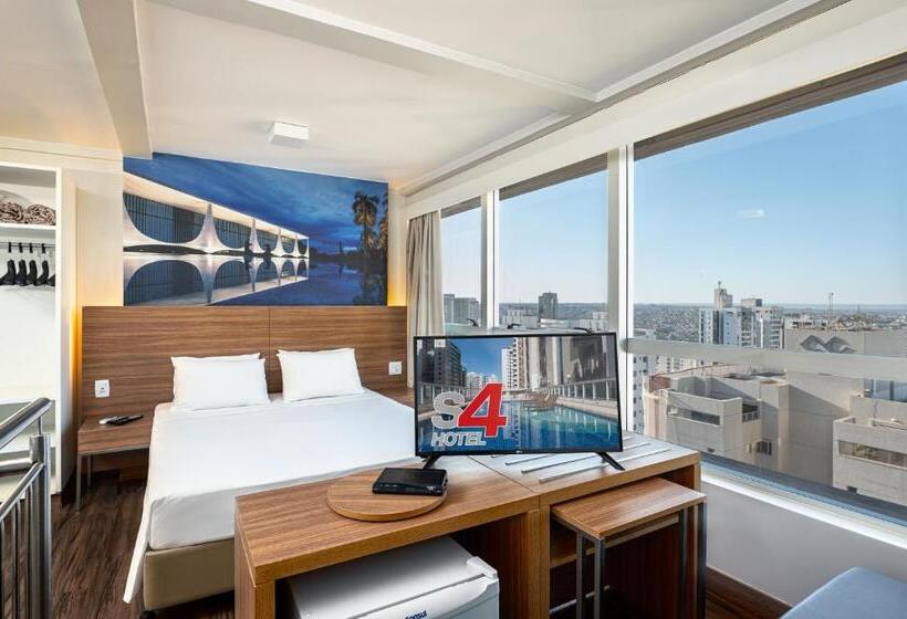 メゾネットスイート, S4 Hotel águas Claras