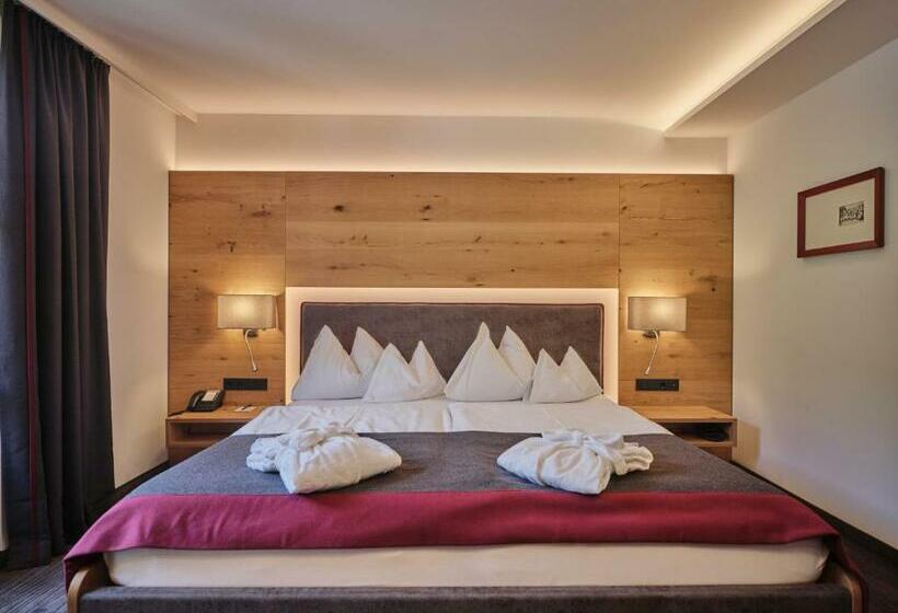 اتاق لوکس, Sporthotel Wagrain