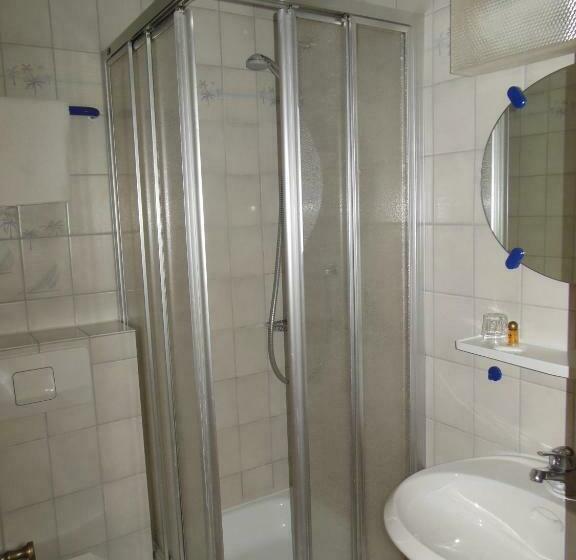 غرفة قياسية فردية, Grüner Baum