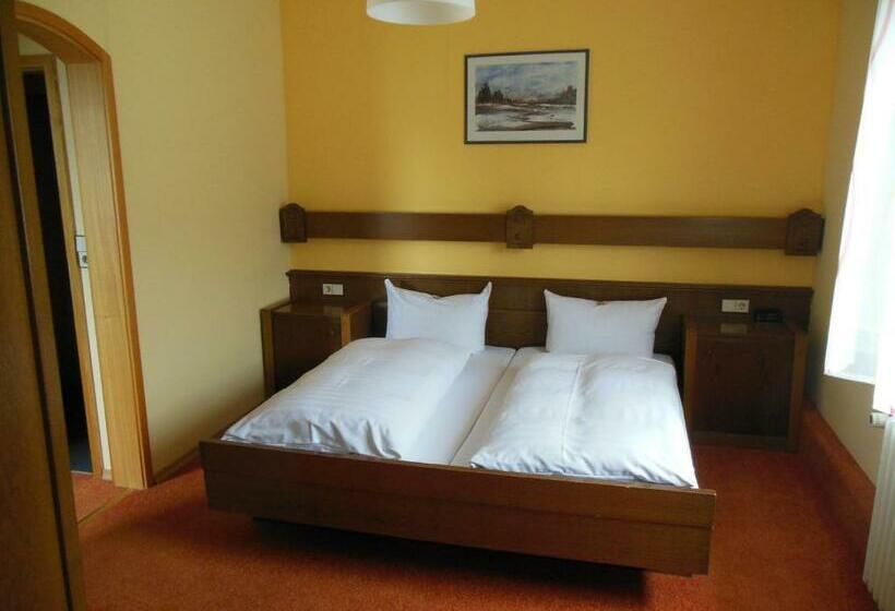 غرفة قياسية, Grüner Baum