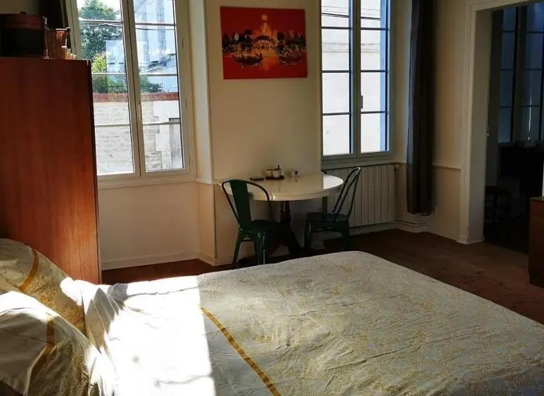 スタンダードトリプルルーム, Le Bonheur Suite Cognac