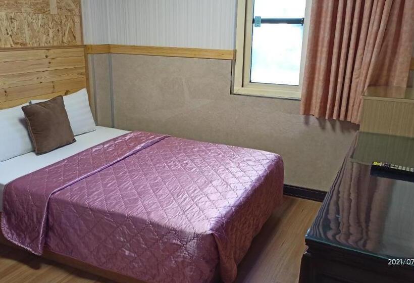 اتاق لوکس, 鑽石大旅社