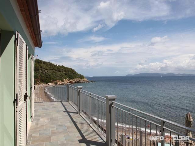 Номер Стандарт Вид на Море, B&b Le Fornacelle