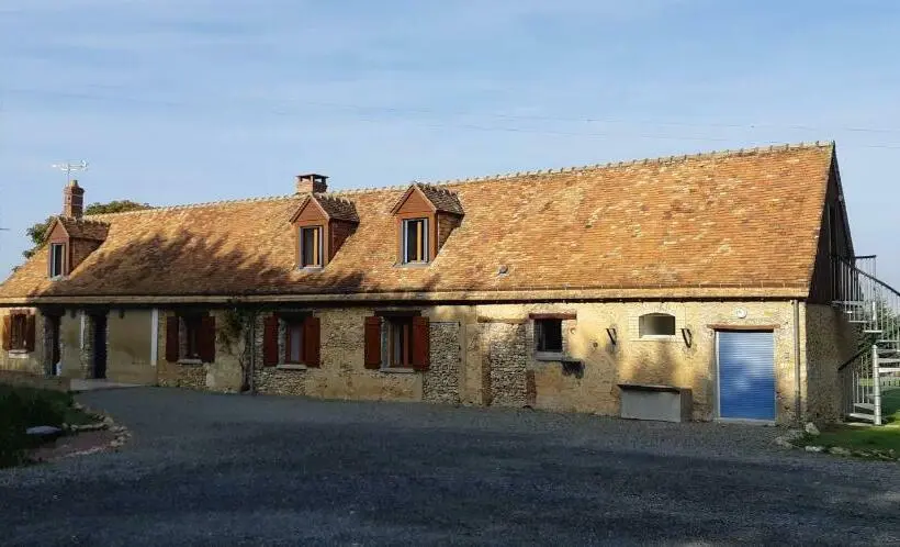 Perhehuone, Le Hameau