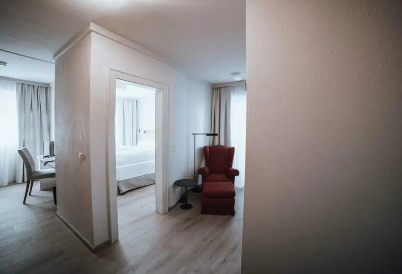 Premium-sviitti 2 Makuuhuonetta, Haus Jausern
