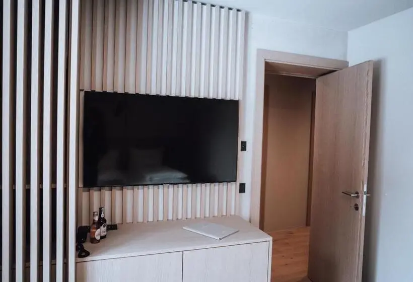 Deluxe-sviitti 2 Makuuhuonetta, Haus Jausern
