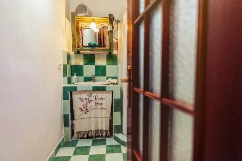 四人标准间, Campanino68