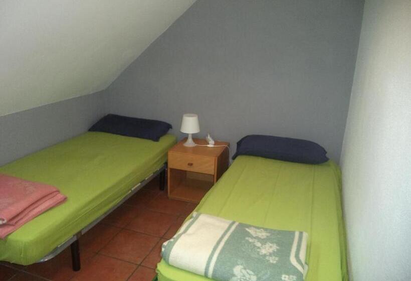 اتاق استاندارد با چشمانداز, Albergue De Canfranc Estación